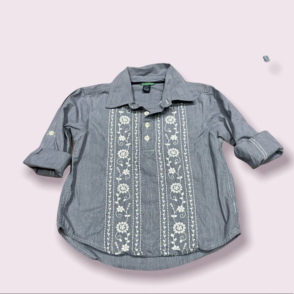 Baby gap quarter button shirt size 5
